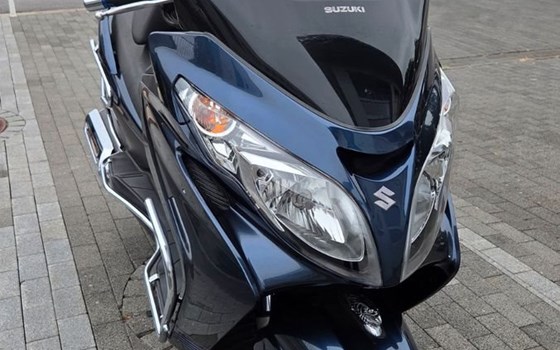Gebrauchtmotorrad Suzuki Burgman 400 - Bild 5