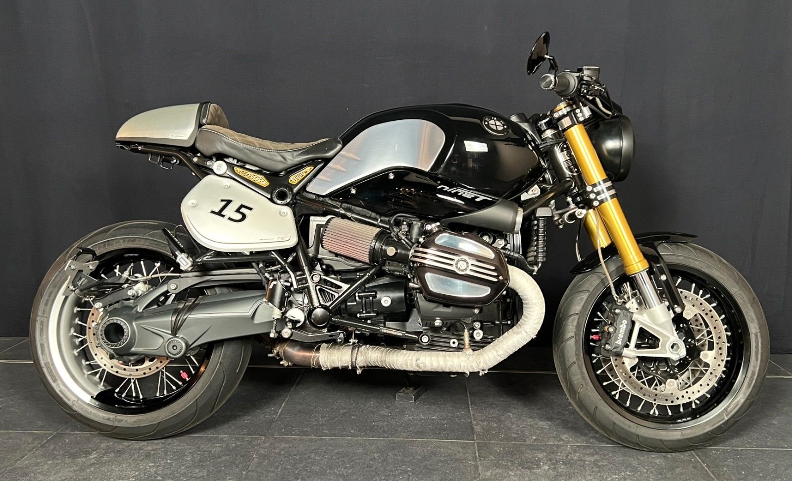 BMW R nineT