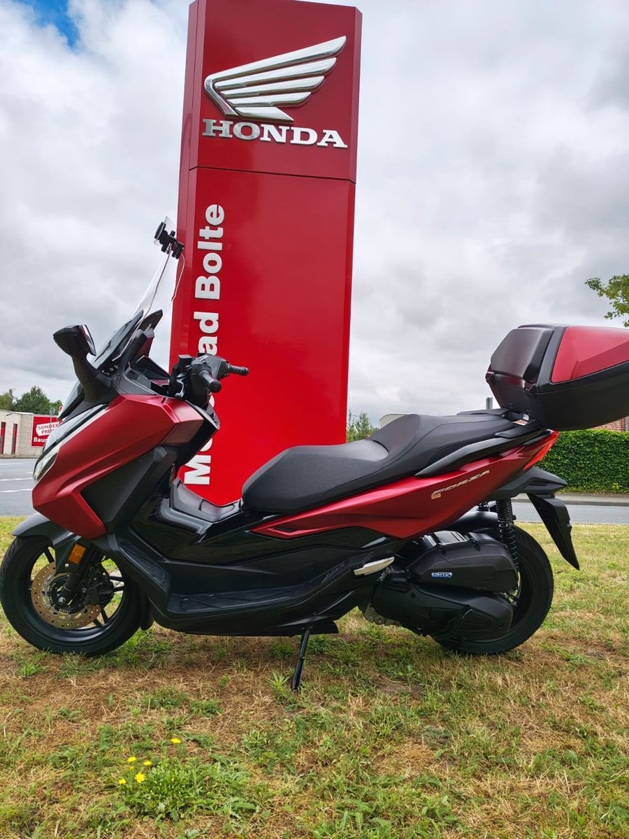 Honda Forza 125