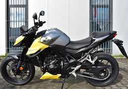 Gebrauchte Honda CB750 Hornet E-Clutch