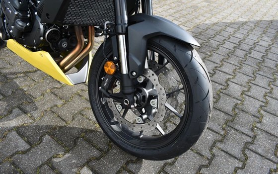 Gebrauchtmotorrad Honda CB750 Hornet E-Clutch - Bild 7