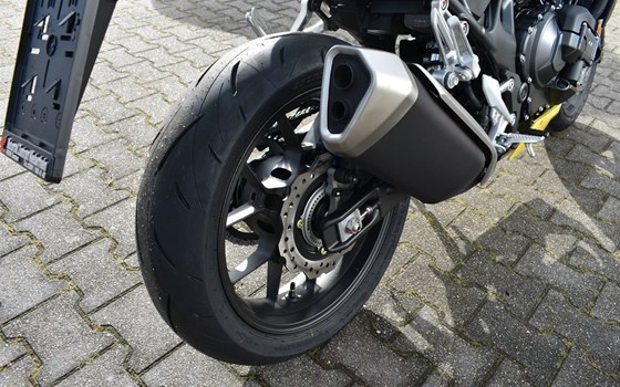Gebrauchtmotorrad Honda CB750 Hornet E-Clutch - Bild 8