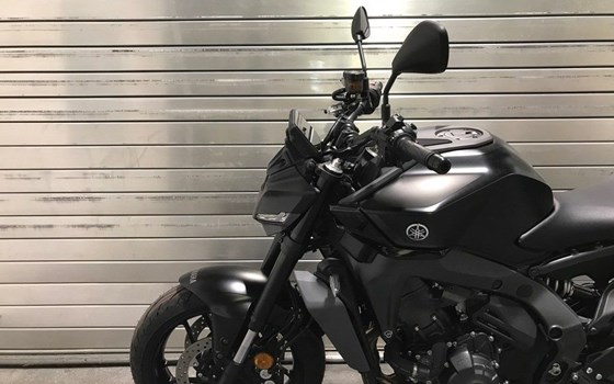 Gebrauchtmotorrad Yamaha MT-09 Y-AMT - Bild 9