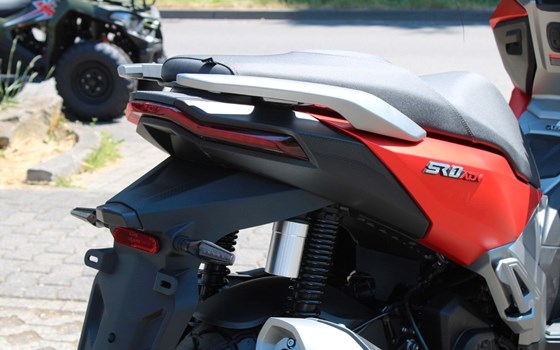 Neufahrzeug Voge SR1 ADV 125 ABS TCS - Bild 5