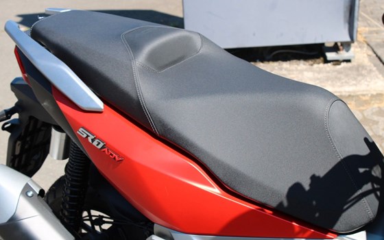 Neufahrzeug Voge SR1 ADV 125 ABS TCS - Bild 7