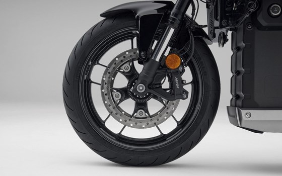 Gebrauchtmotorrad Honda WN7 11kW - Bild 7