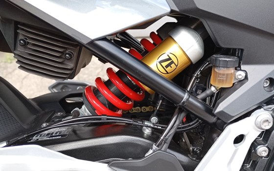 Gebrauchtmotorrad BMW F 900 R - Bild 13