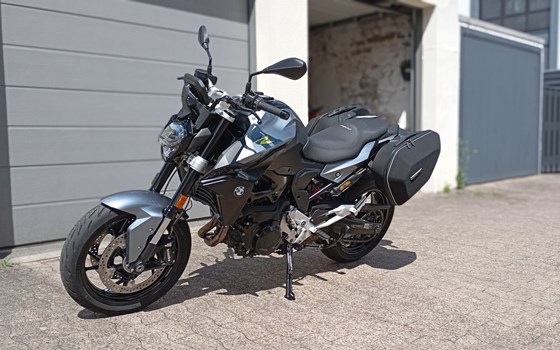 Gebrauchtmotorrad BMW F 900 R - Bild 3
