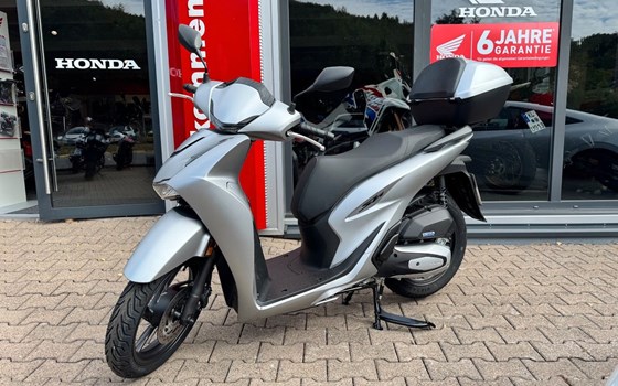 Gebrauchtmotorrad Honda SH125i - Bild 3