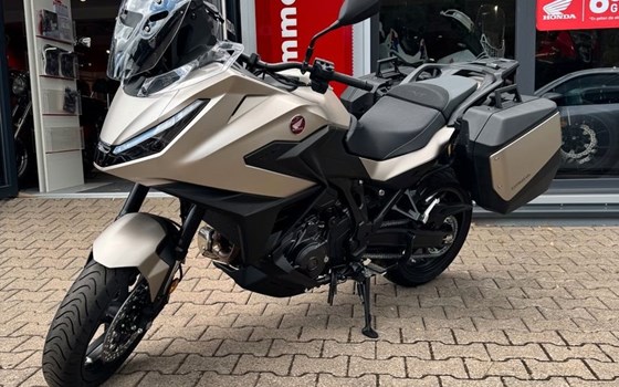 Gebrauchtmotorrad Honda NT1100 - Bild 1