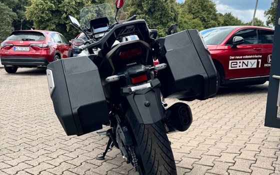 Gebrauchtmotorrad Honda NT1100 - Bild 5