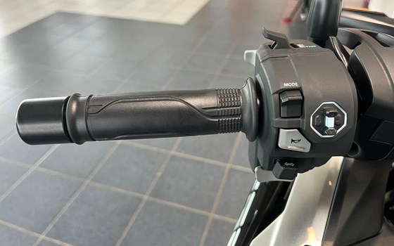 Gebrauchtmotorrad Honda NC750X DCT - Bild 13