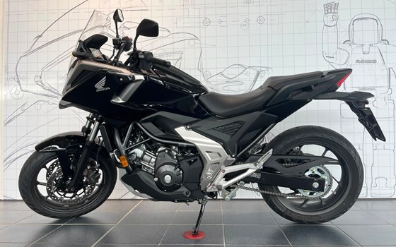 Gebrauchtmotorrad Honda NC750X DCT - Bild 5