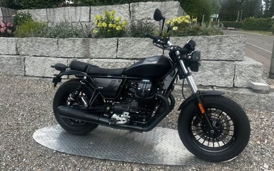 Gebrauchtmotorrad Moto Guzzi V9 Bobber - Bild 1