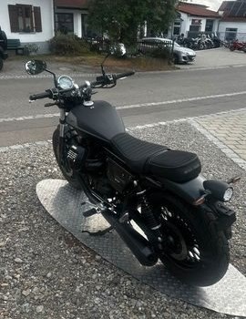 Gebrauchtmotorrad Moto Guzzi V9 Bobber - Bild 3