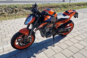 Offer KTM 890 Duke GP