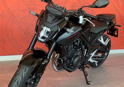 Honda CB500 Hornet E-Clutch