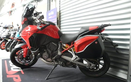 Gebrauchtmotorrad Ducati Multistrada V4 S - Bild 2