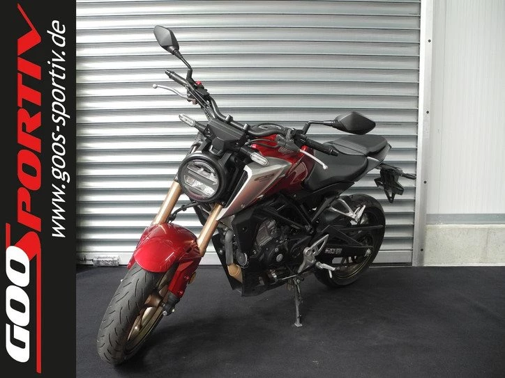 Honda CB125R