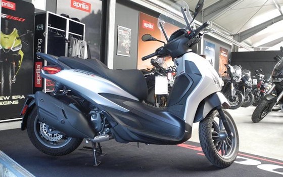 Gebrauchtmotorrad Piaggio Beverly 400 S - Bild 6