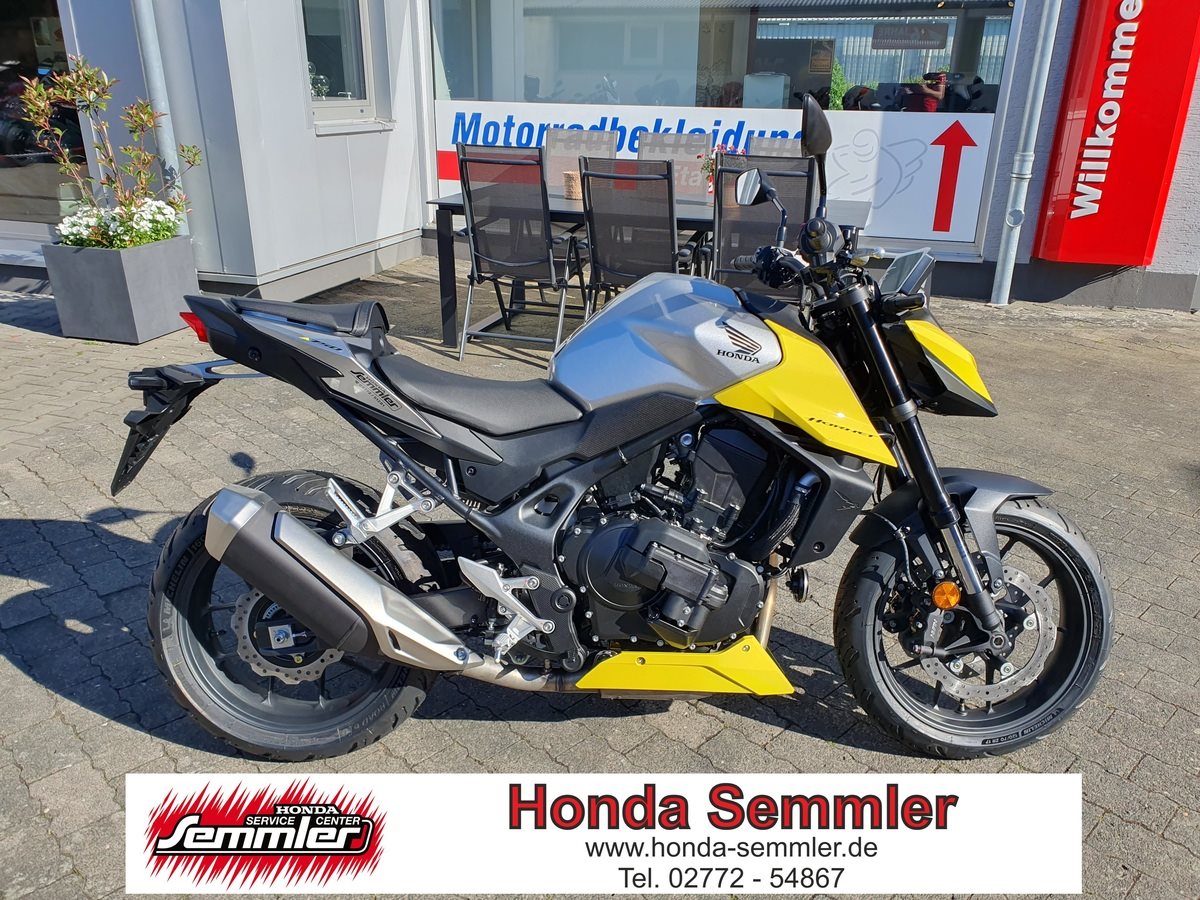 Honda CB750 Hornet E-Clutch