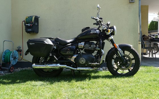 Gebrauchtmotorrad Royal Enfield Super Meteor 650 - Bild 12