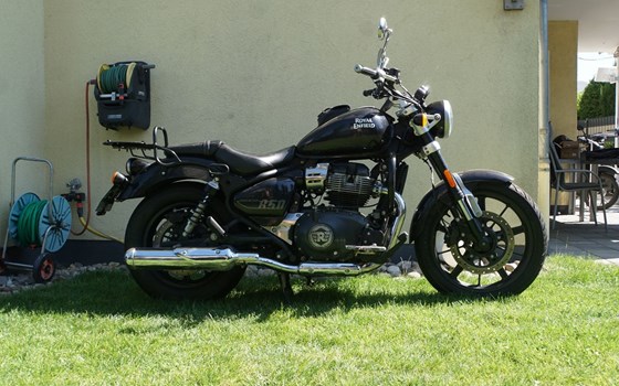 Gebrauchtmotorrad Royal Enfield Super Meteor 650 - Bild 13