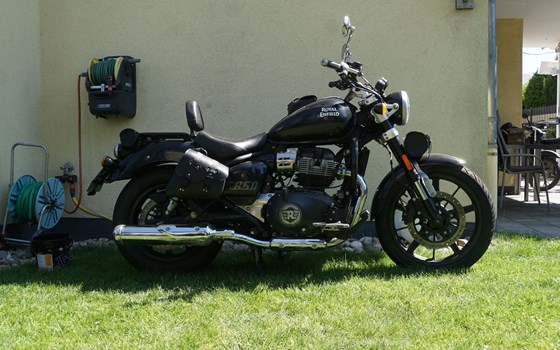 Gebrauchtmotorrad Royal Enfield Super Meteor 650 - Bild 9