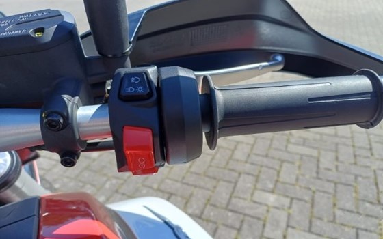 Neufahrzeug Moto Guzzi V85 TT - Bild 13