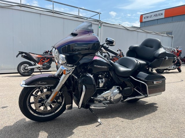 Harley-Davidson FLHTK Electra Glide Ultra Limited (violett) - Bild 11