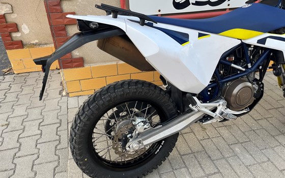 Gebrauchtmotorrad Husqvarna 701 Enduro - Bild 2
