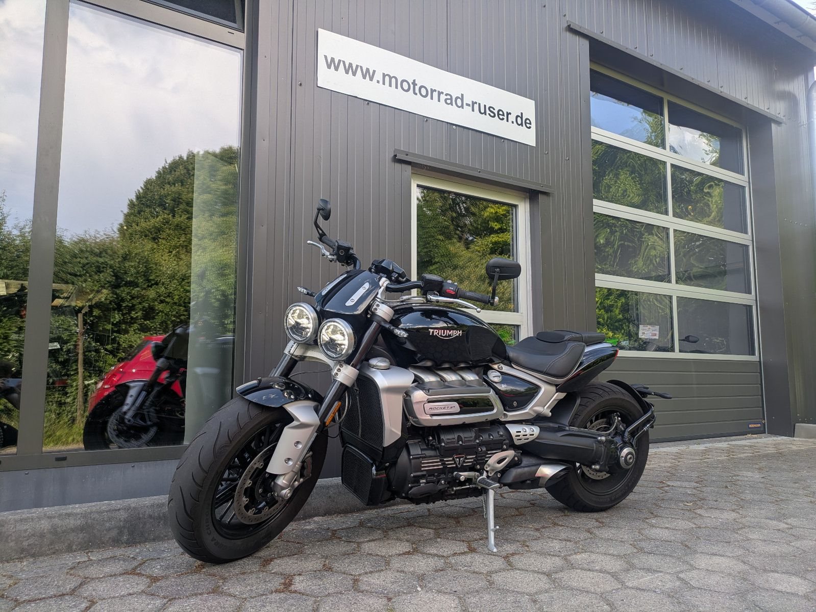 Triumph Rocket 3 R