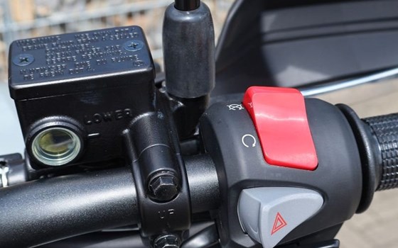 Gebrauchtmotorrad Honda ADV350 Special Edition - Bild 13