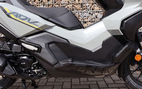Gebrauchtmotorrad Honda ADV350 Special Edition - Bild 16
