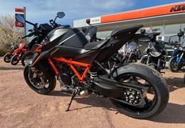 Neumotorrad KTM 1390 Super Duke R