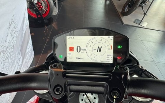 Gebrauchtmotorrad Ducati Hypermotard 950 RVE - Bild 12