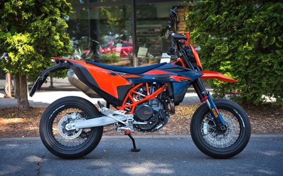 Gebrauchtmotorrad KTM 690 SMC R - Bild 2