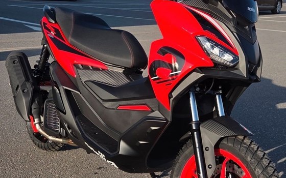 Neufahrzeug Aprilia SR GT Sport 125 - Bild 1