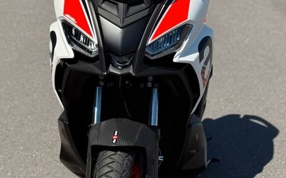Neufahrzeug Aprilia SR GT Sport 125 - Bild 7