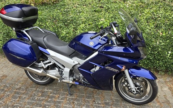 Gebrauchtmotorrad Yamaha FJR 1300 - Bild 1