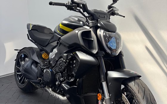 Gebrauchtmotorrad Ducati Diavel V4 - Bild 1