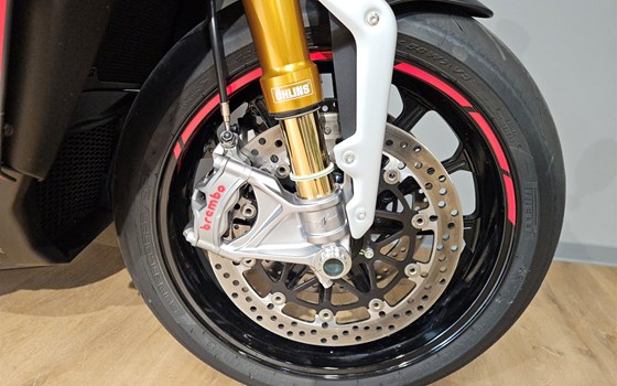 Gebrauchtmotorrad MV Agusta Brutale 1000 RR - Bild 5