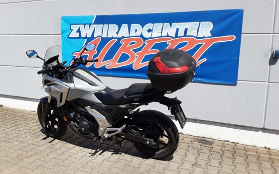 Gebrauchtmotorrad Honda NC750X DCT - Bild 3
