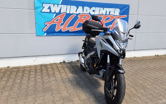 Gebrauchtmotorrad Honda NC750X DCT - Bild 8