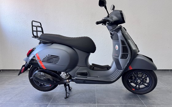 Gebrauchtmotorrad Vespa GTS 300 Super Sport - Bild 3