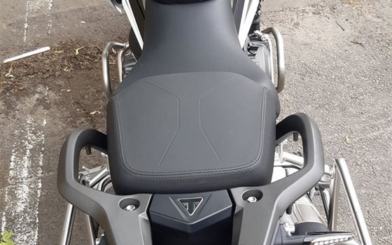 Gebrauchtmotorrad Triumph Tiger 1200 Rally PRO - Bild 11