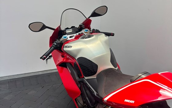 Gebrauchtmotorrad Ducati Panigale V4 R - Bild 6