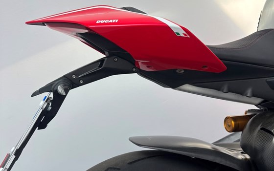 Gebrauchtmotorrad Ducati Panigale V4 R - Bild 10