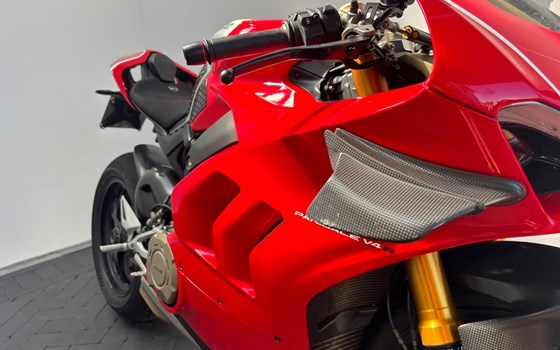 Gebrauchtmotorrad Ducati Panigale V4 R - Bild 11