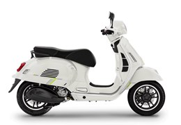 Neumotorrad Vespa GTS 310 SuperTech